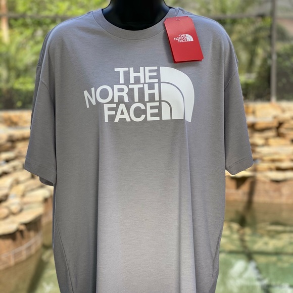 NORTH FACE WOMENS RELAXED HALF DOME TEE GRAY - Picture 2 of 3